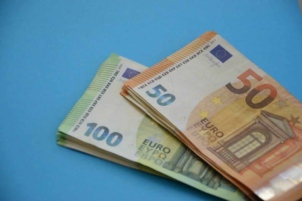 Pomen dolgoročnih ciljev pri načrtovanju financ Pomen dolgoročnih ciljev pri načrtovanju financ