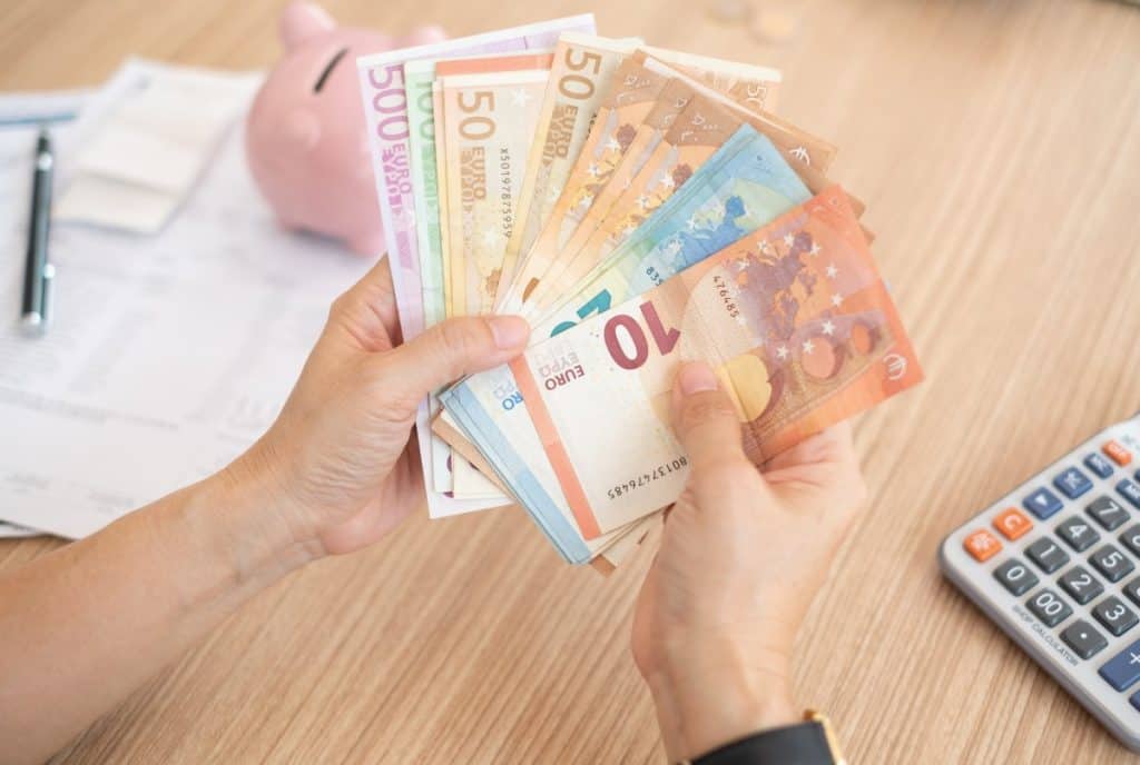 Vpliv inflacije na osebne finance Vpliv inflacije na osebne finance